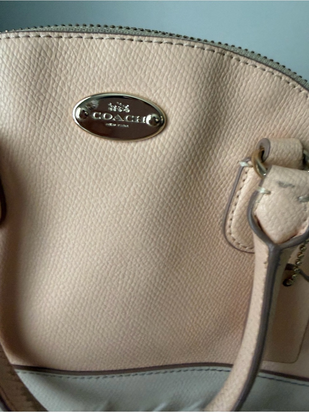 Coach Crossgrain Cora Domed
Satchel Handbag - Picture 4 of 9